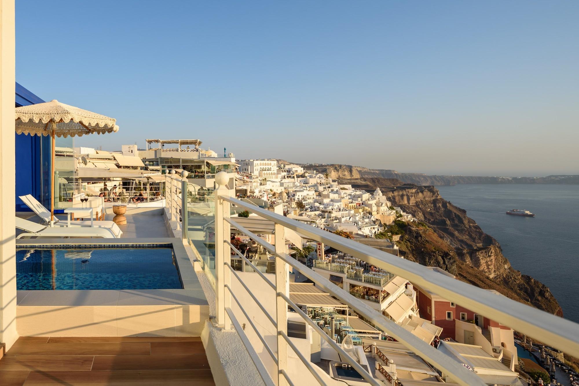 Nefeles Luxury Suites Fira  Exterior photo