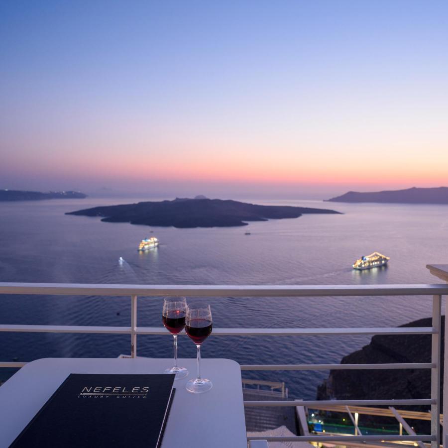 Nefeles Luxury Suites Fira  Exterior photo