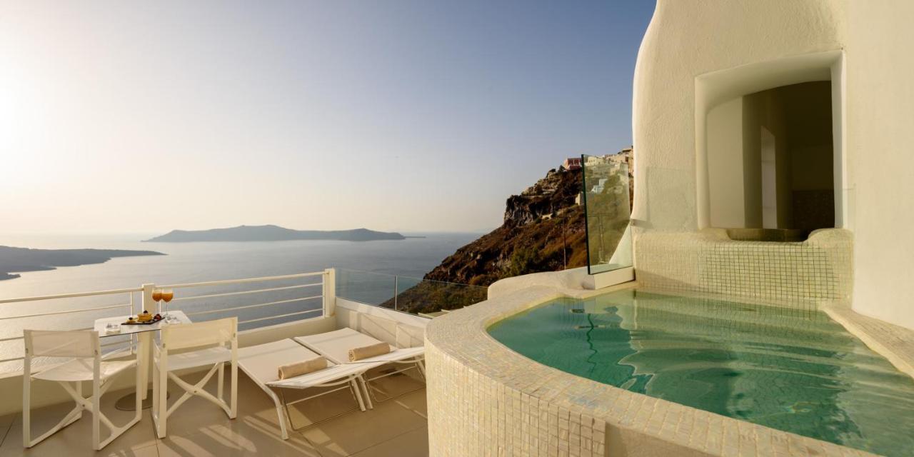 Nefeles Luxury Suites Fira  Exterior photo