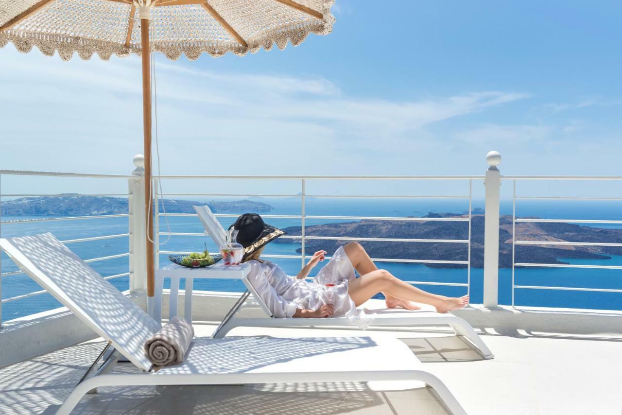 Nefeles Luxury Suites Fira  Exterior photo